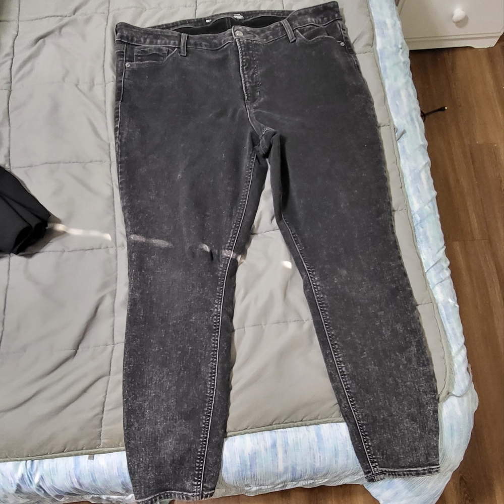 Old Navy Black High-Rise Rockstar Super Skinny Jeans Size 18